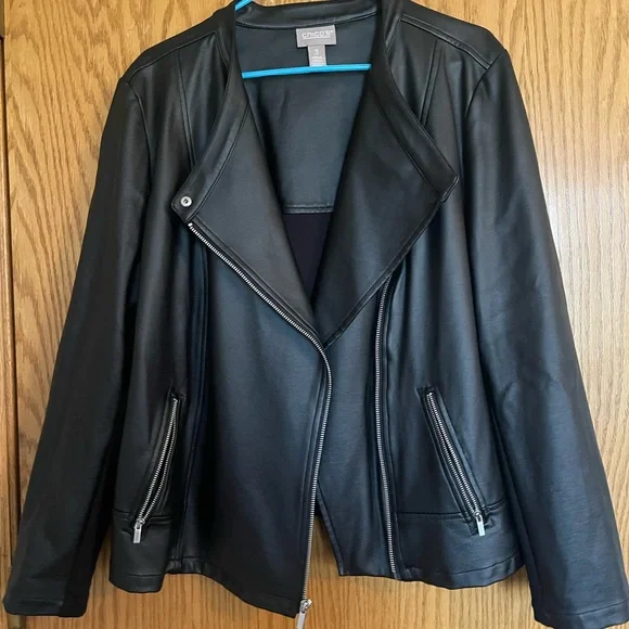Beautiful Chicos faux leather jacket new without tags size 3 or XL - Picture 2 of 9